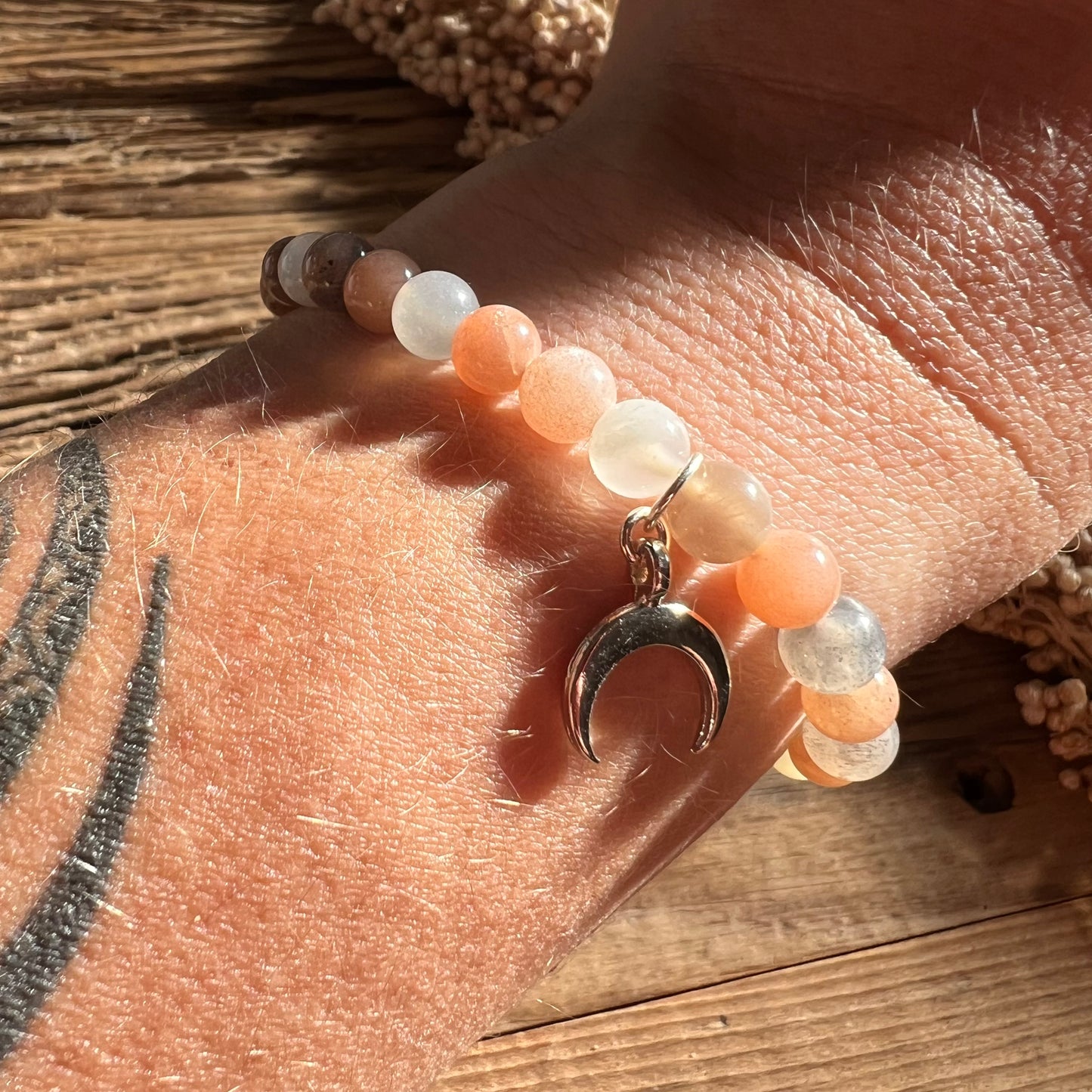 Moon Mondstein Kugelarmband