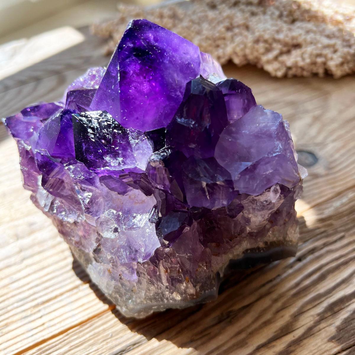 Amethyst Stufe (Super Extra Qualität, Unikate)