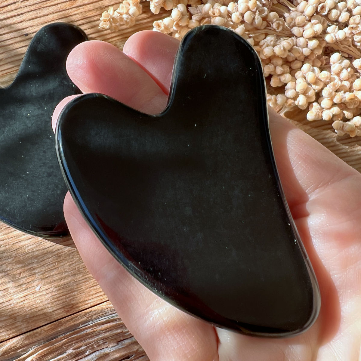 Obsidian Gua Sha - DIY SPIRIT #