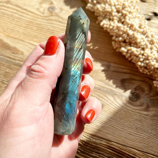 Labradorit Obelisk - DIY SPIRIT #