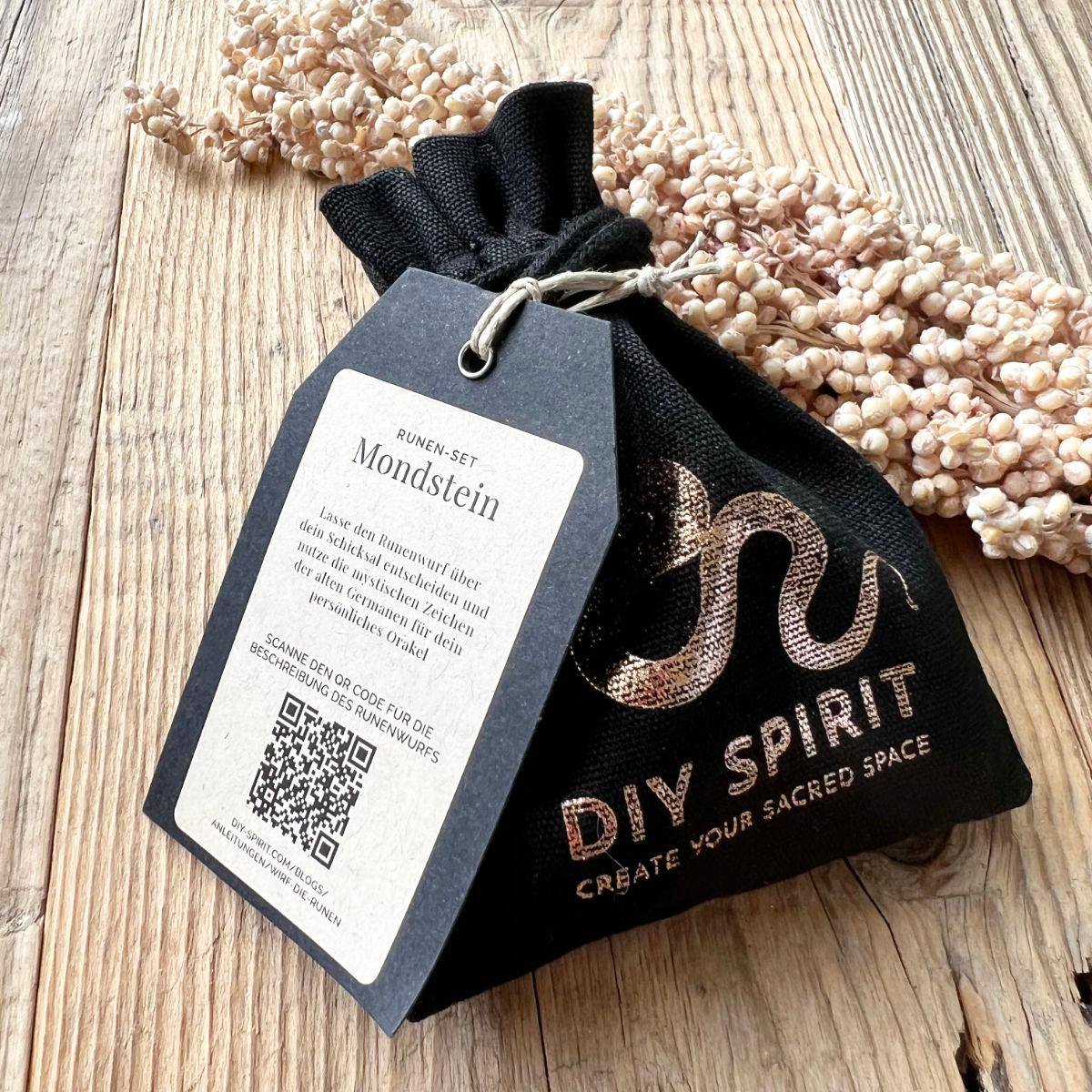Mondstein Runen-Set - DIY SPIRIT
