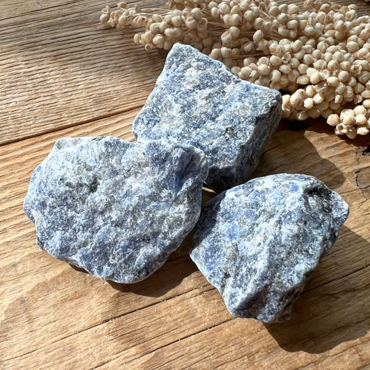 Dumortierit Rohstein