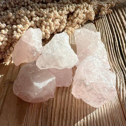 Rosenquarz Rohstein - DIY SPIRIT #