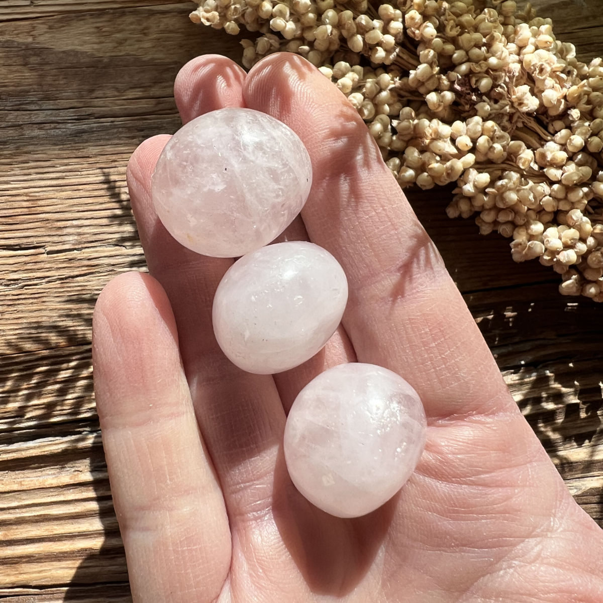Rosenquarz Trommelstein - DIY SPIRIT #