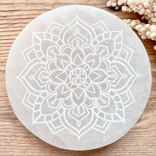 Selenit Ladeplatte Flower - DIY SPIRIT #