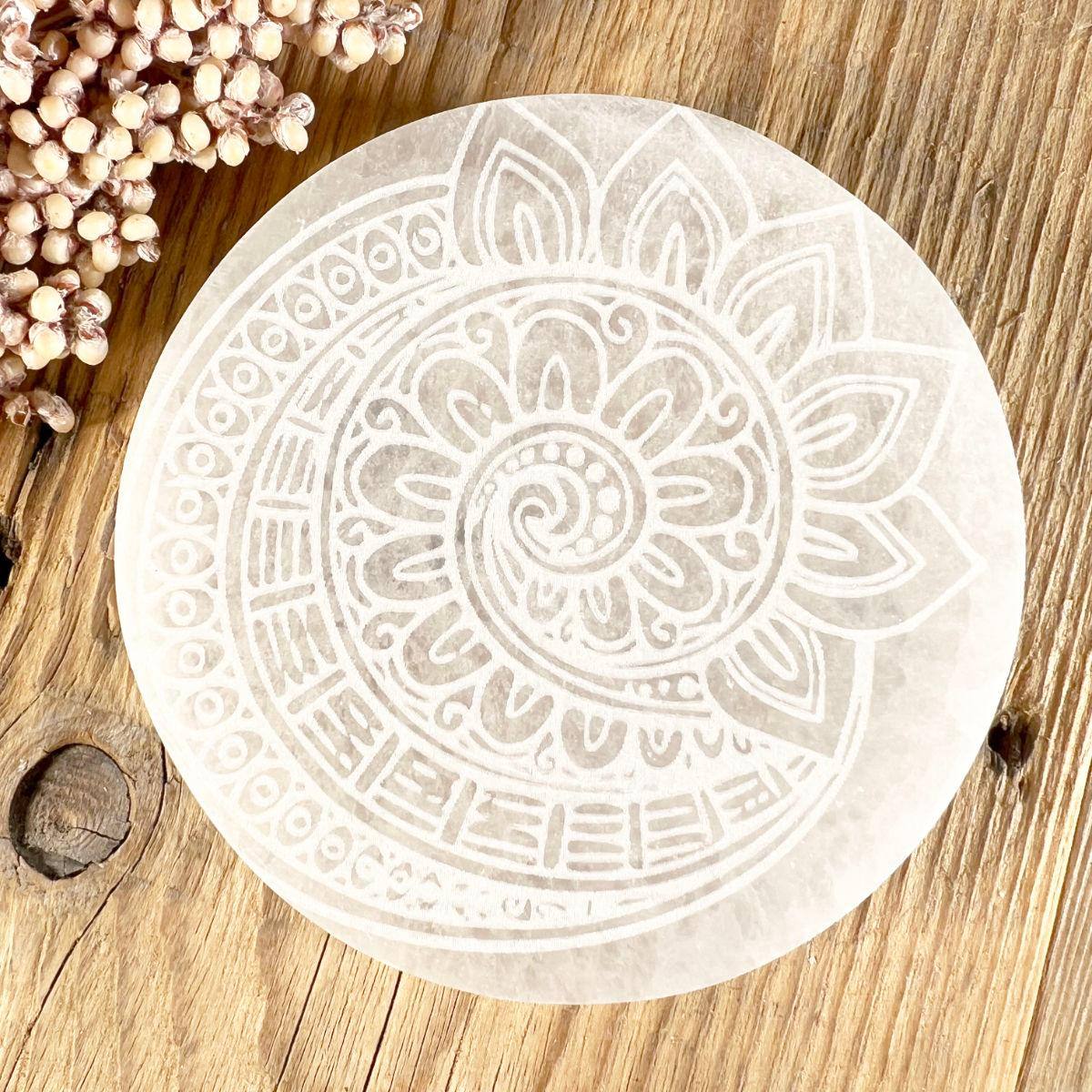 Selenit Ladeplatte (Mandala) - DIY SPIRIT