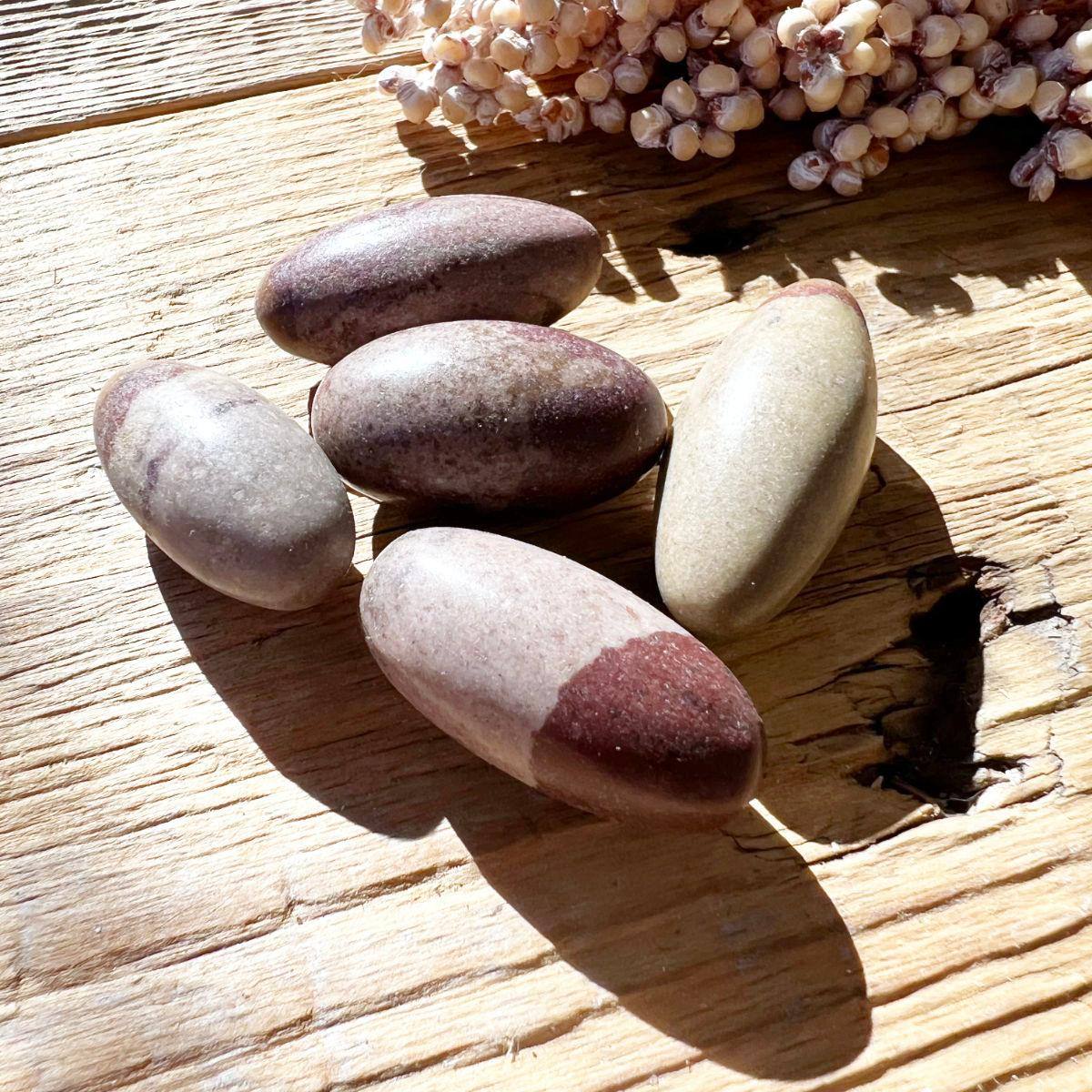 Shiva Lingam Stein - DIY SPIRIT