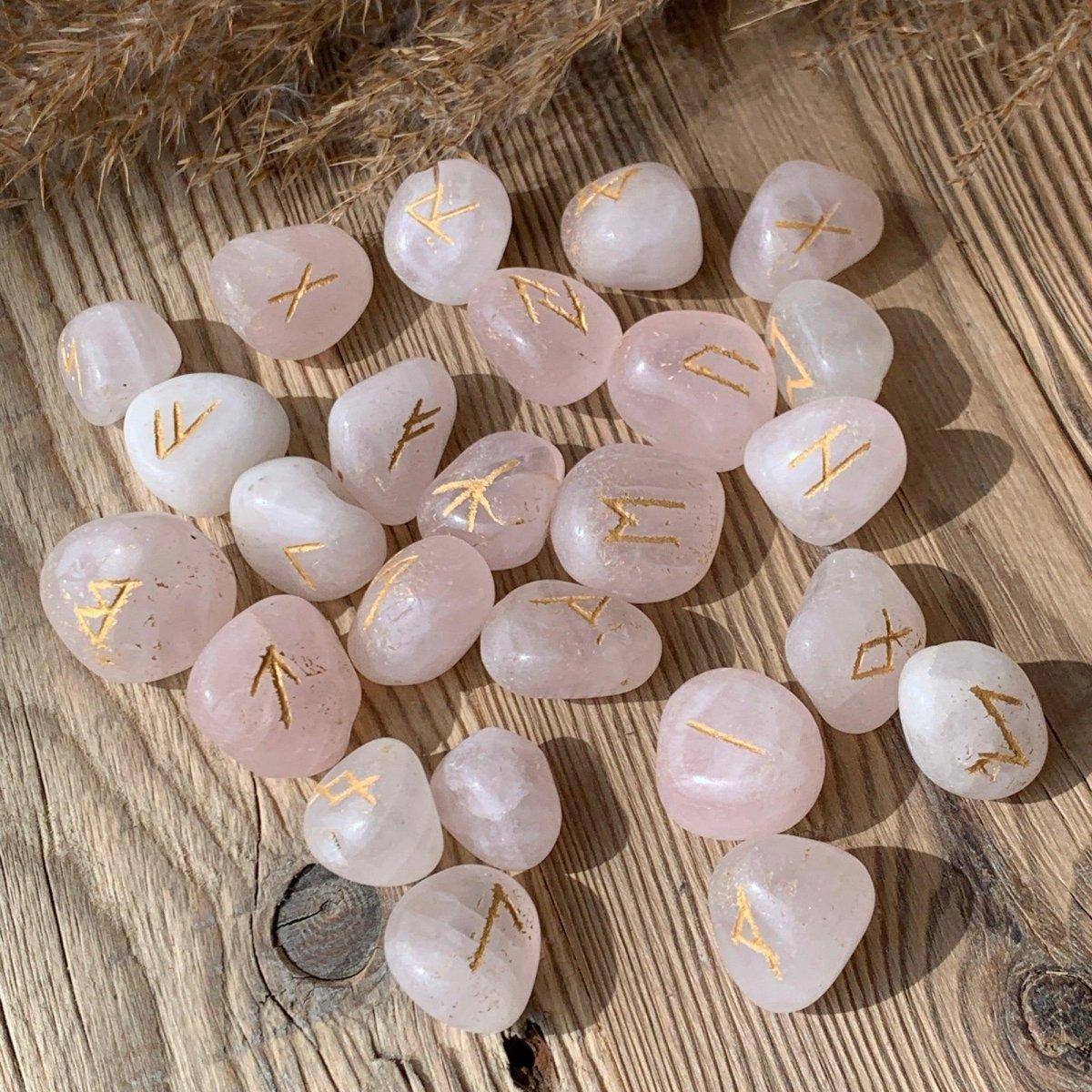 ROSENQUARZ Runen-Set - DIY SPIRIT
