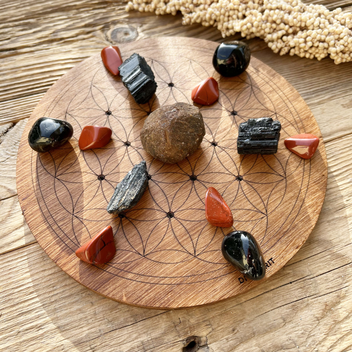 Crystal Grids: Kraftvolle Kristalle in heiliger Geometrie - DIY SPIRIT