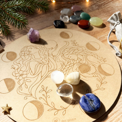 MOON AMOUR – Adventskalender & Ritualset für dein Mondjahr