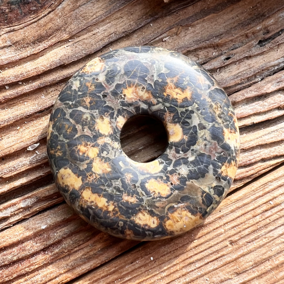 Leopardenjaspis Donut-Anhänger