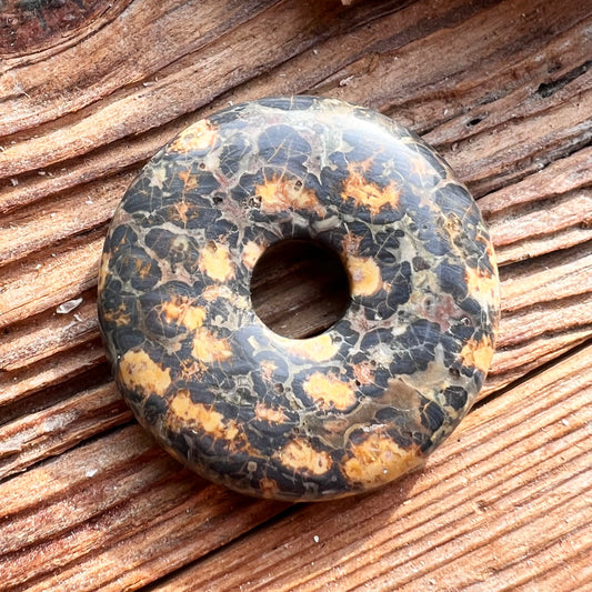 Leopardenjaspis Donut-Anhänger