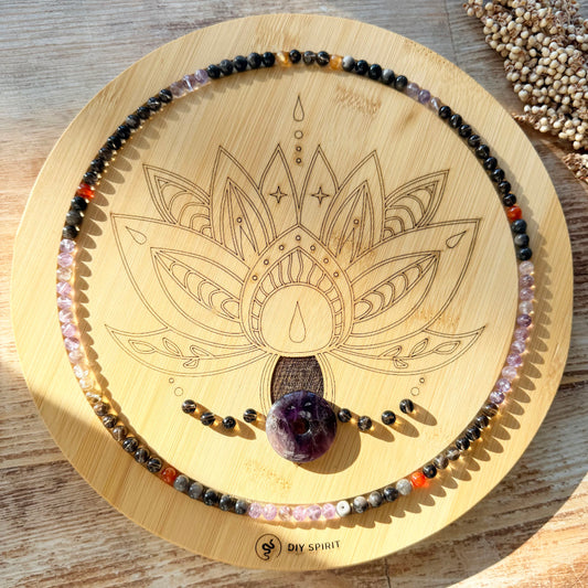 Through the Dark Mala DIY-Set