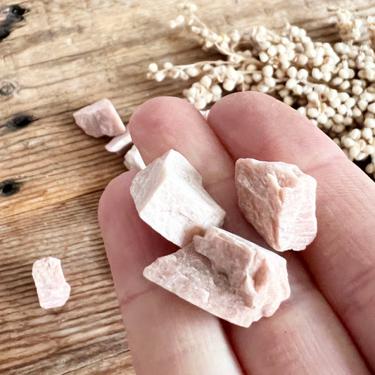 Mondstein Rohstein-Chips - DIY SPIRIT #