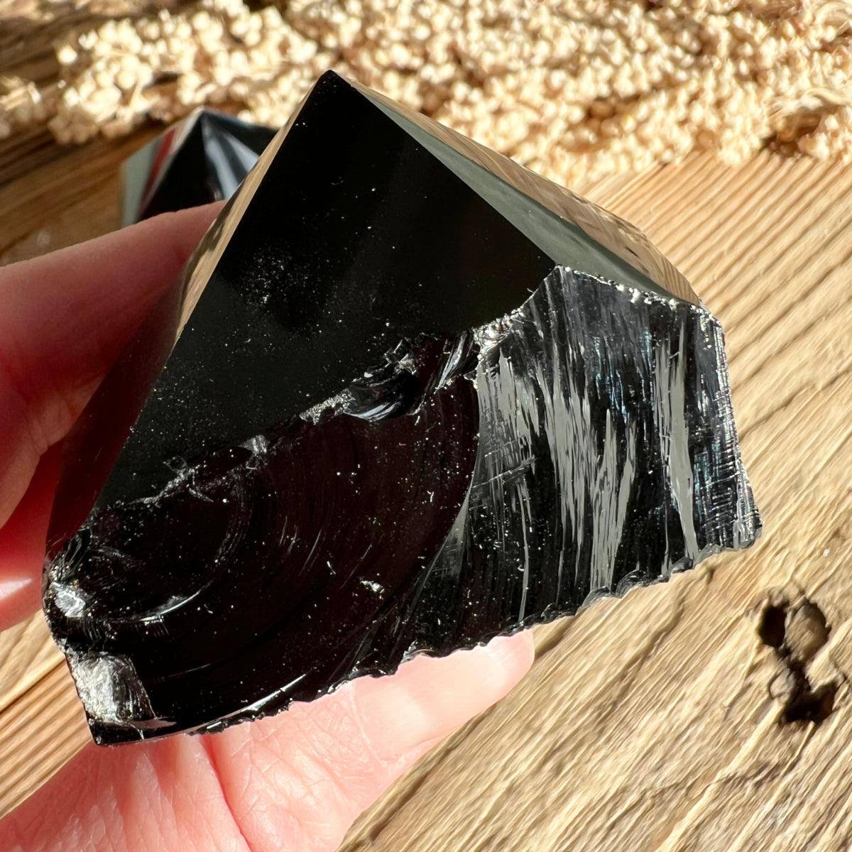 Obsidian Spitze (halbpoliert)