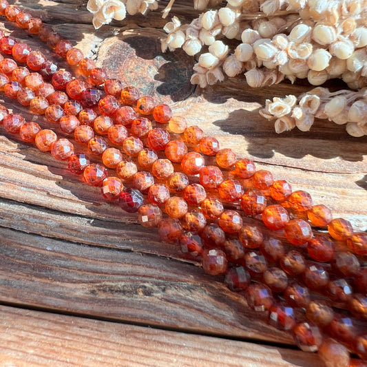 Granat (orange) Perlen (facettiert, 4mm)