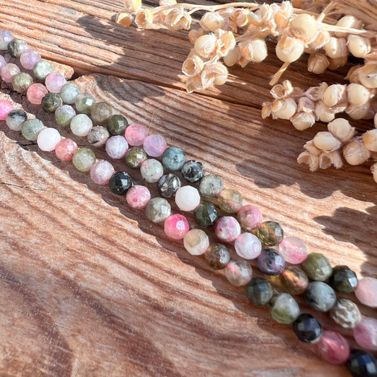 Turmalin (bunt) Perlen (facettiert, 4mm)