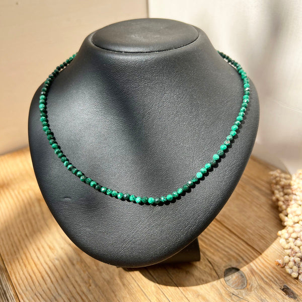 Malachit Perlenkette - DIY SPIRIT #