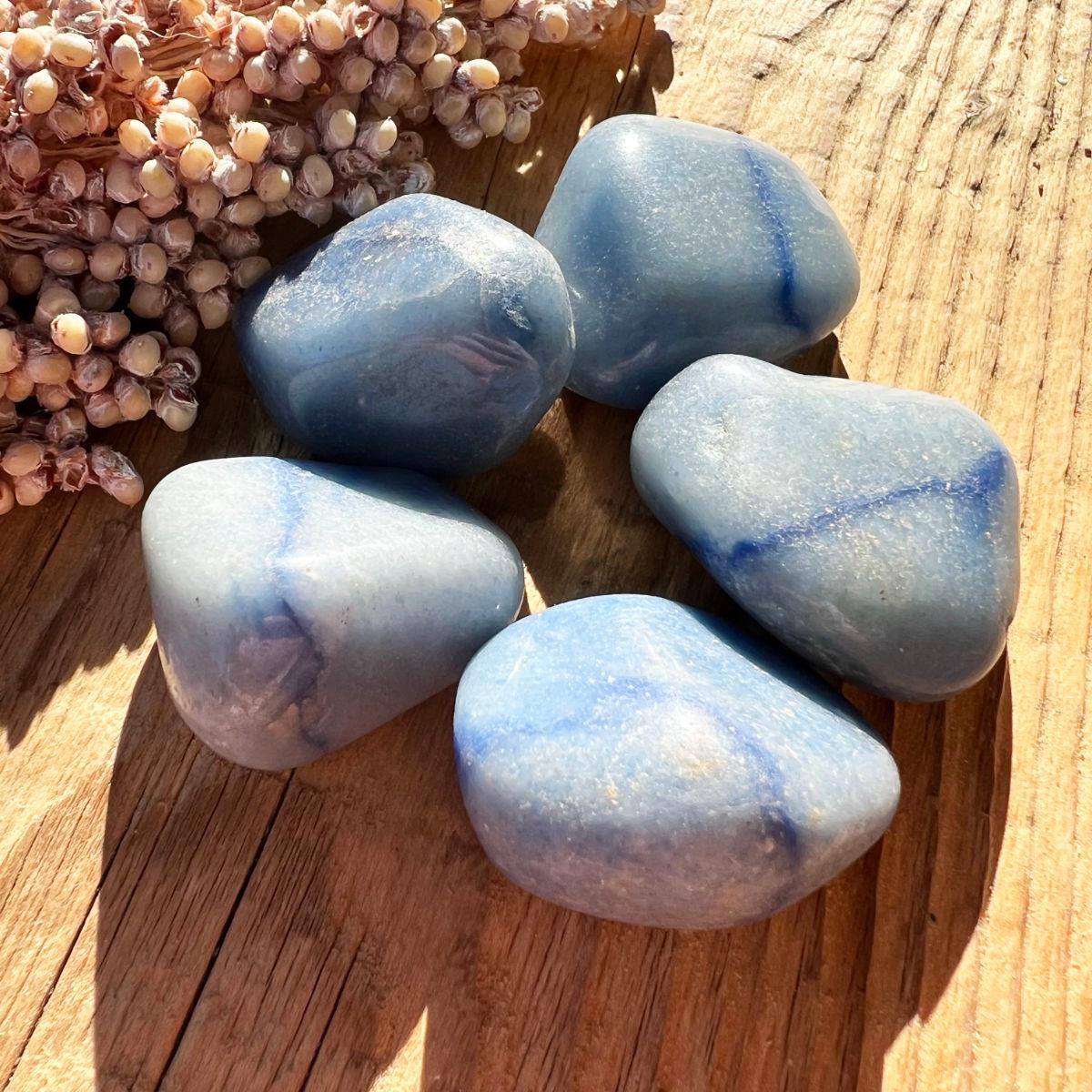 Blauquarz Trommelstein - DIY SPIRIT